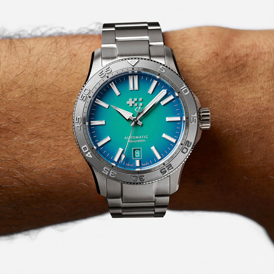 c60 atoll 300 christopher ward