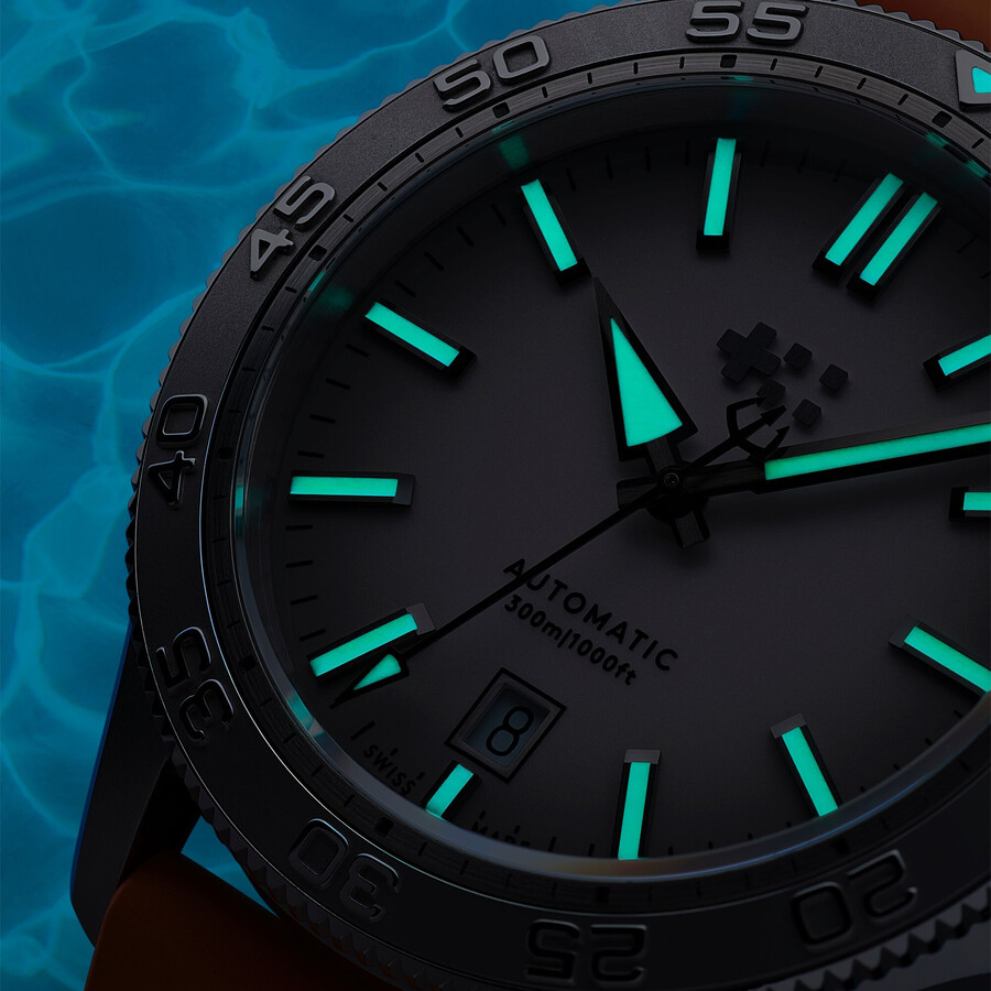 c60 atoll 300 christopher ward