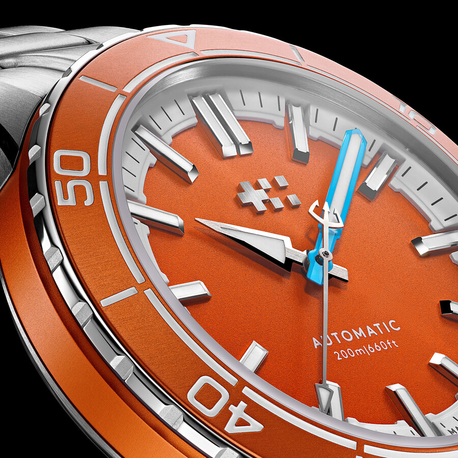 c60 trident reef christopher ward