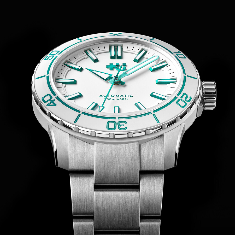c60 trident reef christopher ward
