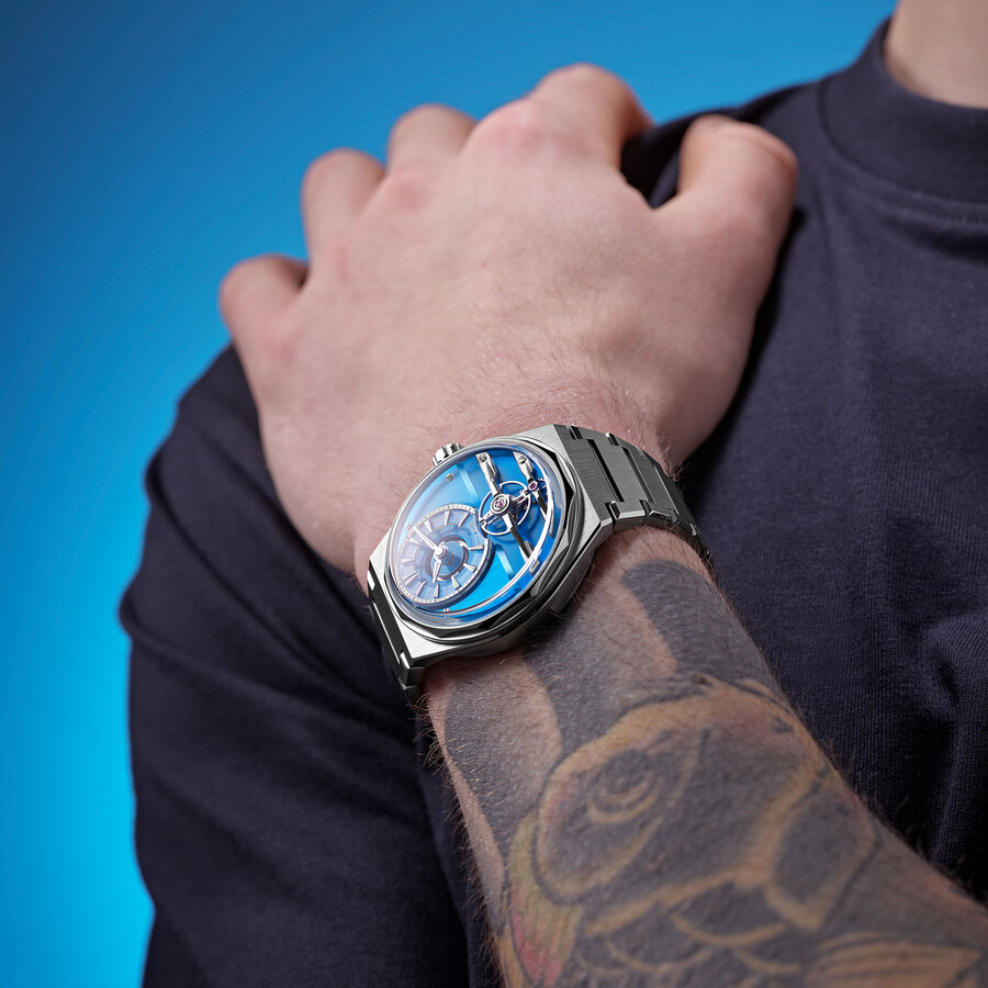c12-loket christopher ward