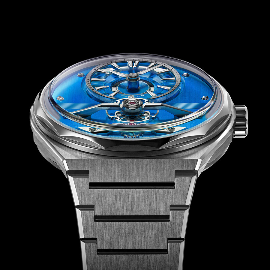 c12-loket christopher ward