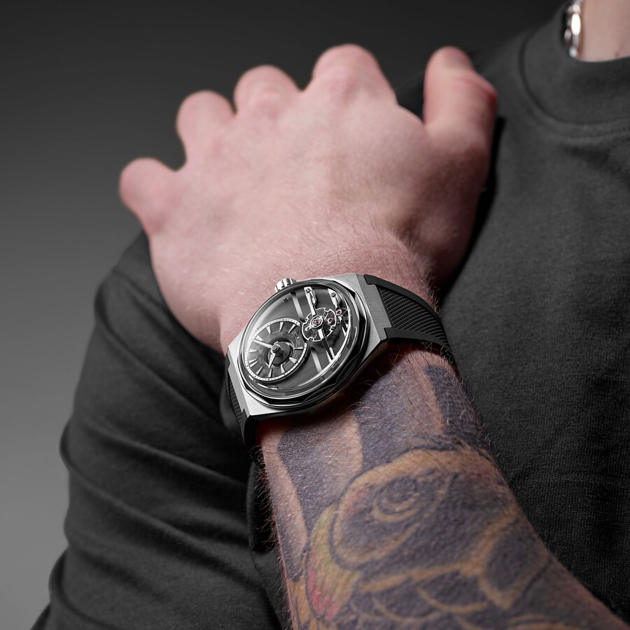 c12-loket christopher ward